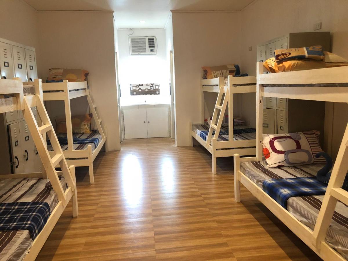Alesseo Hostel Tiniguiban Zewnętrze zdjęcie